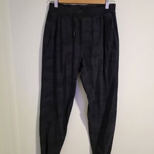 Lululemon Athletica Men's Dark Serge Camouflage Joggers